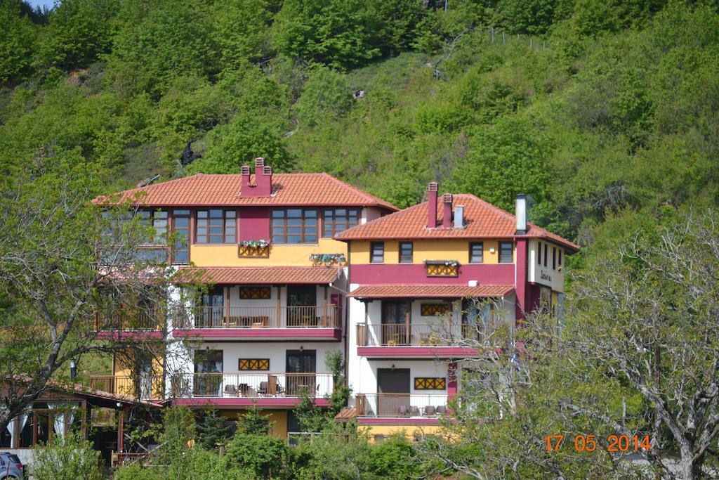 Mouson Melathron Hotel Elafina Exterior foto